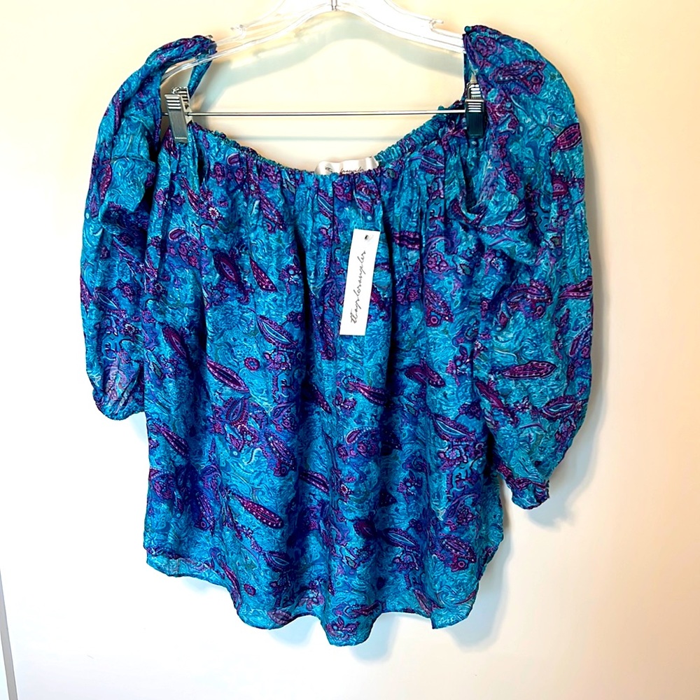 T-Bags Los Angeles Women’s Long Sleeve off-the-shoulder Silk Blouse / Size L